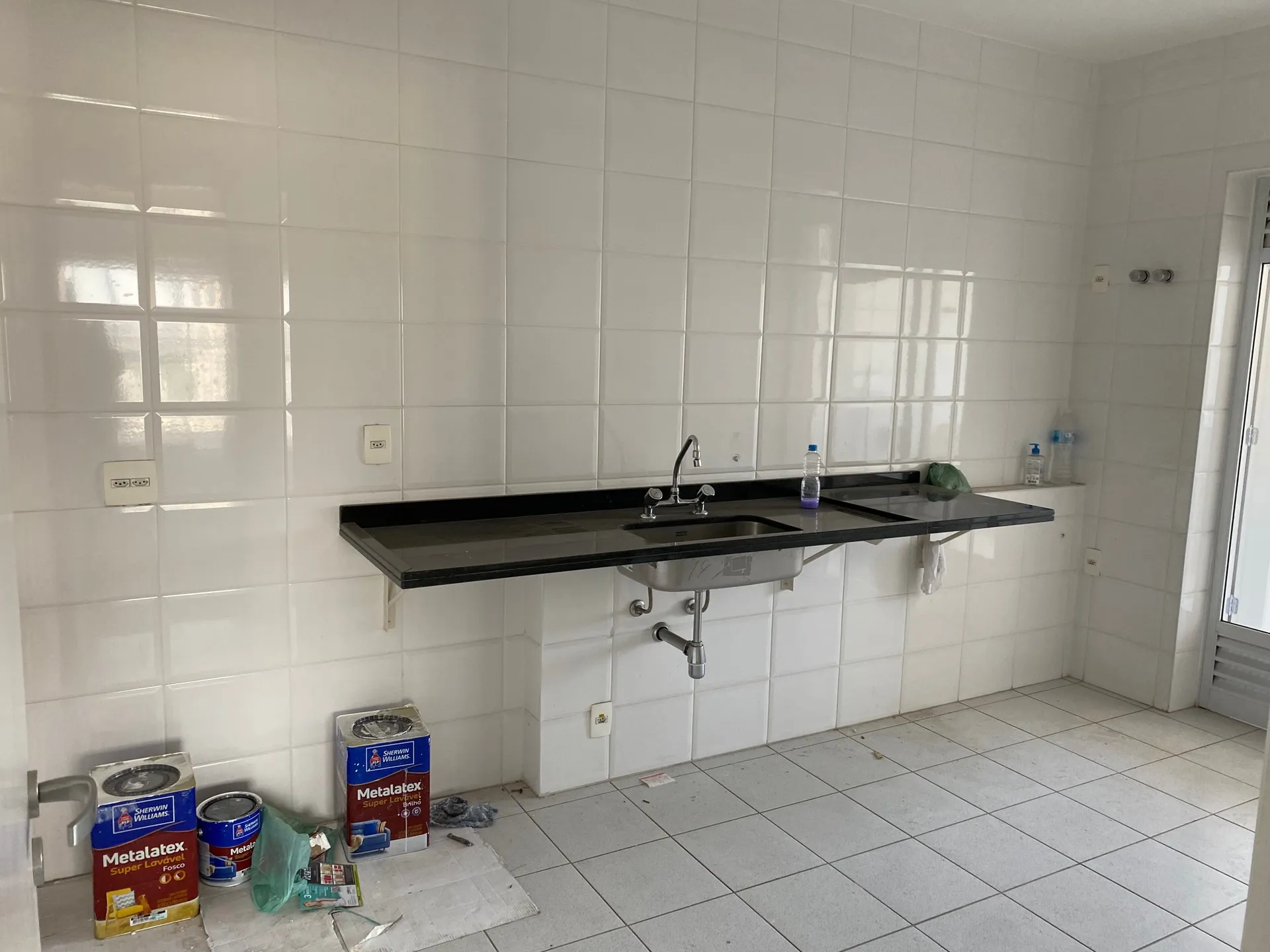 Apartamento Alto de Pinheiros — ambiente antes da intervenção