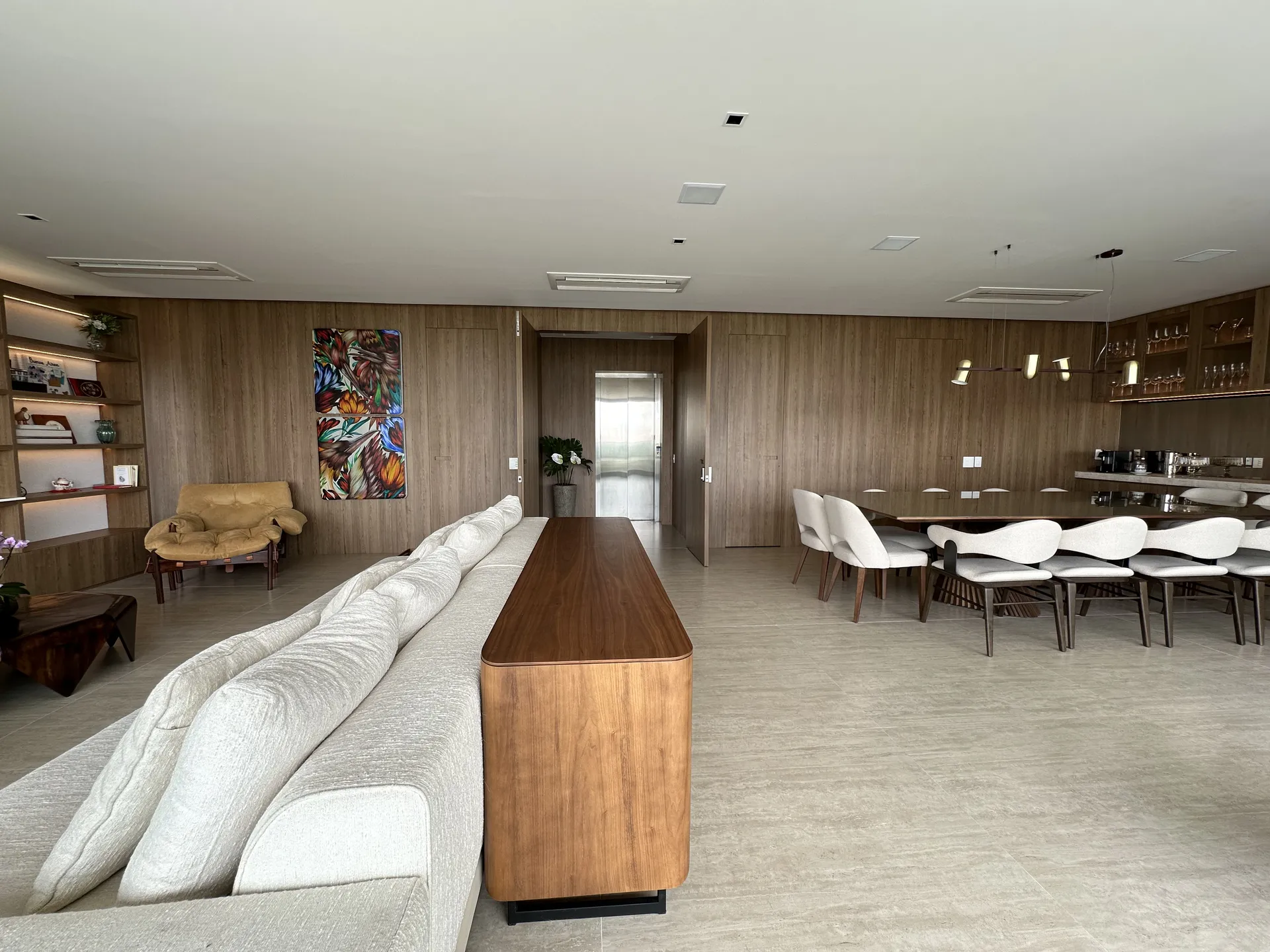 Apartamento Parque Ibirapuera — resultado após o projeto de Denise Kaupert
